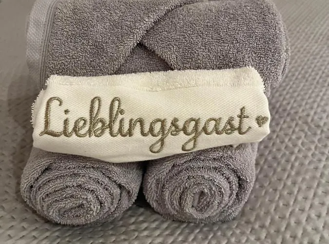 Sandys-beachhouse Rheinenergie Stadion -16 Fahrminuten Koeln Abtei Brauweiler Business Kueche Klima Parken Relax Travel Work *