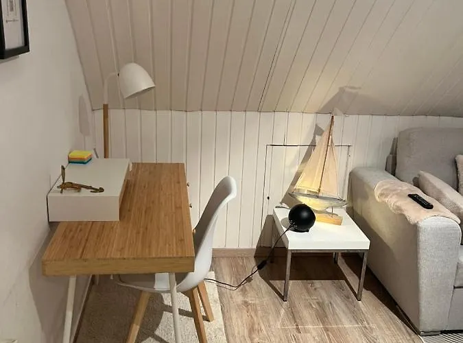 Sandys-beachhouse Rheinenergie Stadion -16 Fahrminuten Koeln Abtei Brauweiler Business Kueche Klima Parken Relax Travel Work * פולהיים